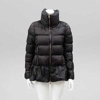 MONCLER, dunjacka, storlek 3.