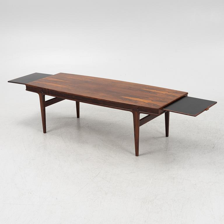 Johannes Andersen, a rosewood-veneered coffee table, 1960's.