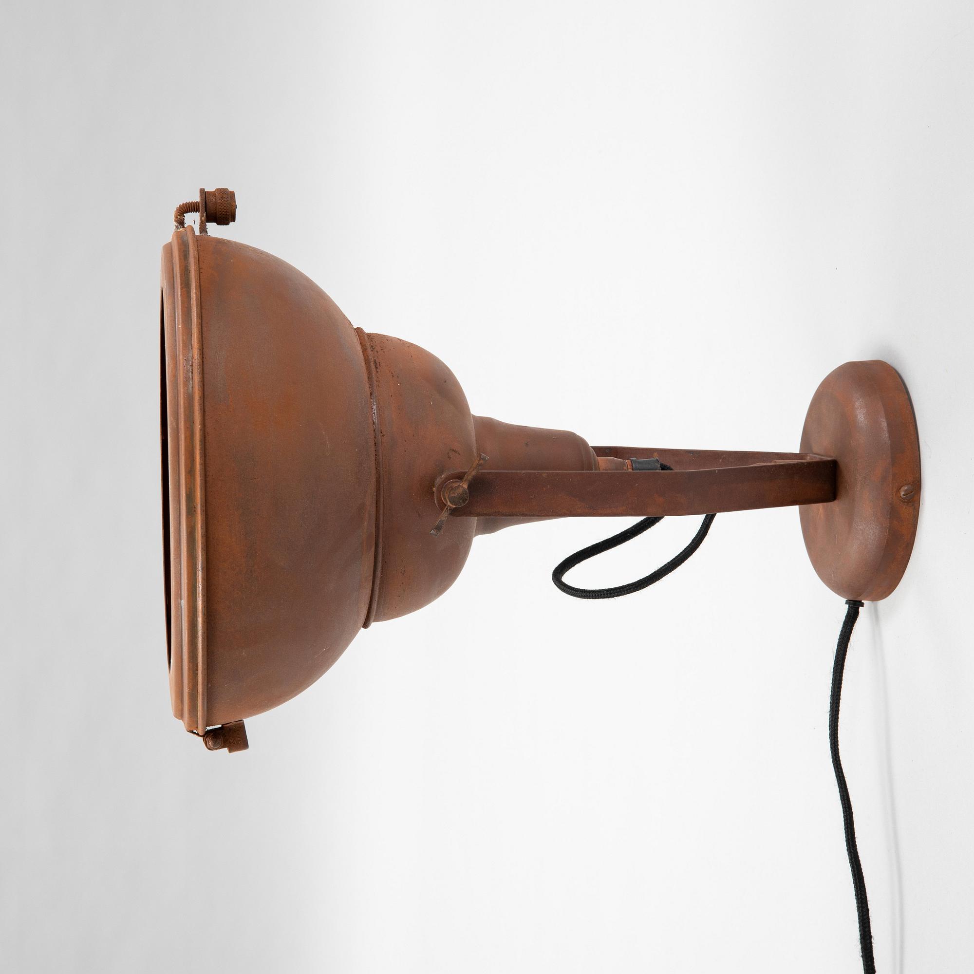 A industrial lamp, 20th century.