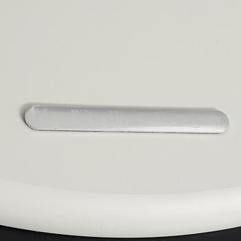 Eero Saarinen, soffbord, "Tulip", Knoll International.