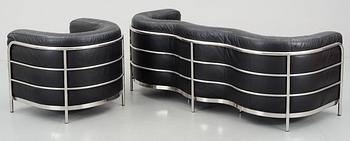 108. A Jonathan De Pas, Donato D'Urbino & Paolo Lomazzi three-seated 'Onda' black leather sofa, Zanotta, Italy.