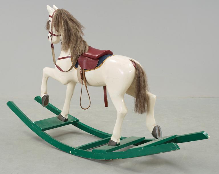 GUNGHÄST, troligen Gemla, 1900-talets första hälft.