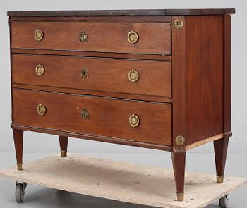 BYRÅ, sengustaviansk, 1800-talets första hälft.