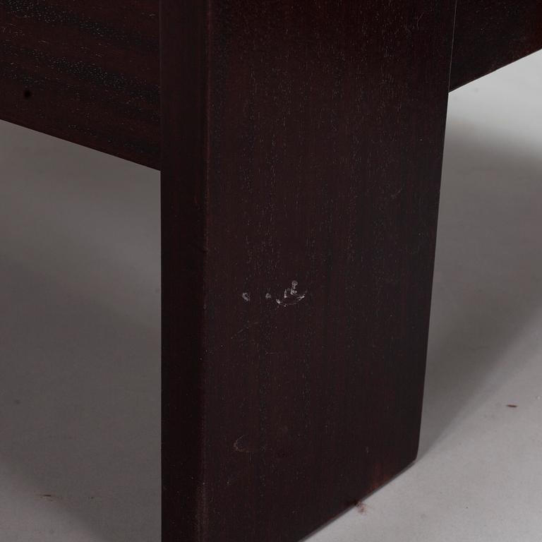 Bernhard Häkli, a pair of Finnish Jugend armchairs for Vihdin Puuseppäin Huonekaluliike 1911.