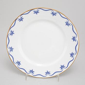 SERVIS, porslin, 30 delar, "Mårbacka", Rörstrand, 1900-talets andra hälft.