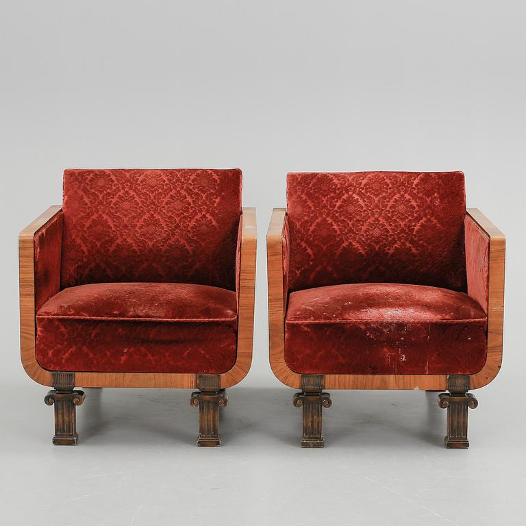 FÅTÖLJER, ett par, möjligen Erik Chambert, 1920/1930-tal.