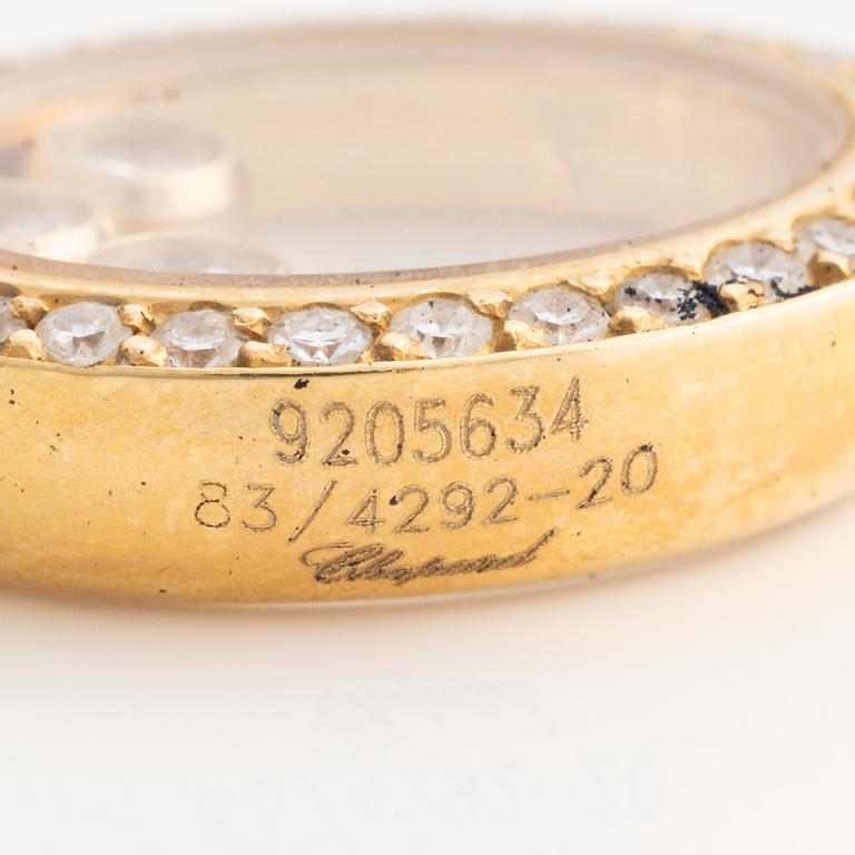 Chopard ett par örhängen 18K guld med runda briljantslipade diamanter.