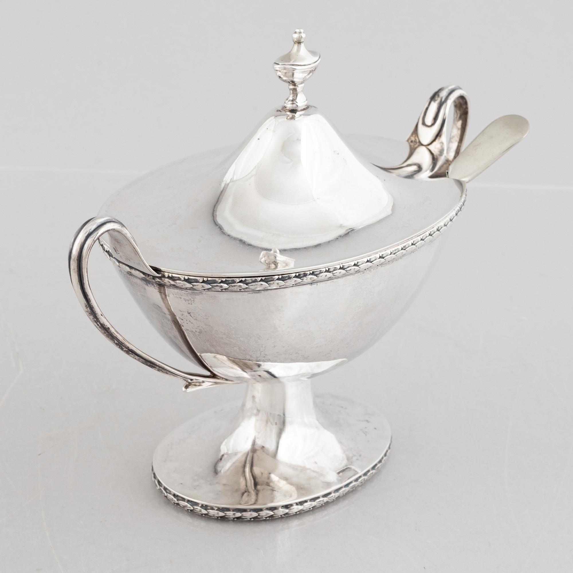 A Gustavian style silver sugar bowl, MGM AB, Uppsala, Sweden, 1920's.
