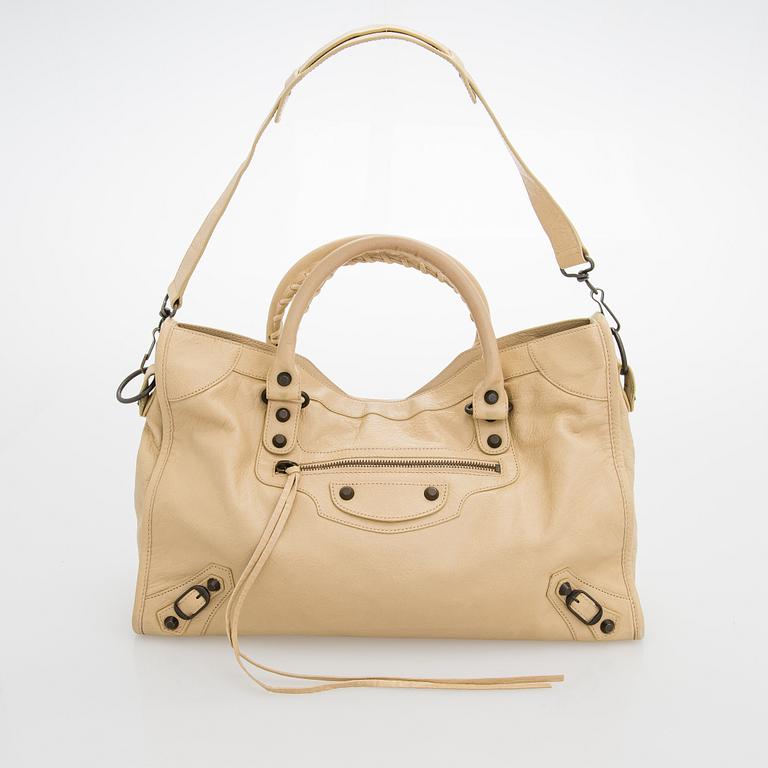 Balenciaga, a 'First' leather bag.