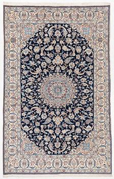 Rug, Nain, approx. 315 x 200 cm.