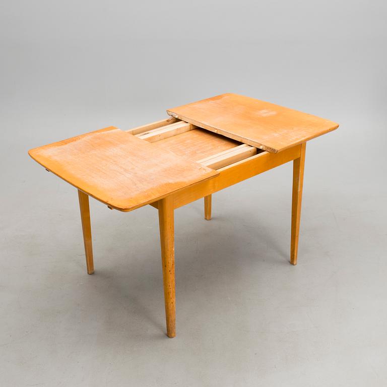 ILMARI LAPPALAINEN, matbord "nr 3005" samt STOLAR, 4 st, "nr 2004" Asko, 1950-tal.