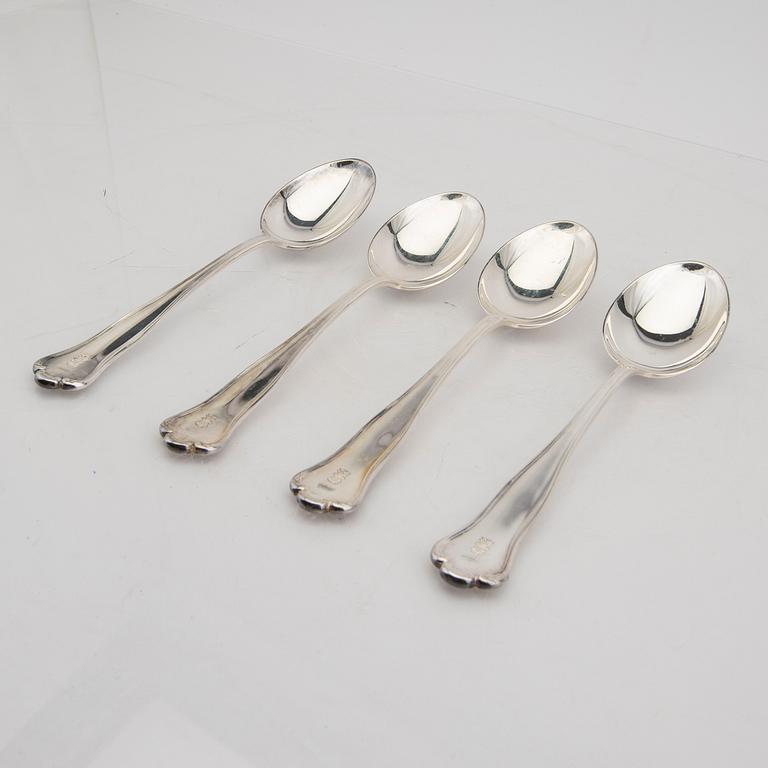 A Swedish 20th century set of 15 silver spoons mark of Hallbergs Stockholm 1948, weight 1352 grams.