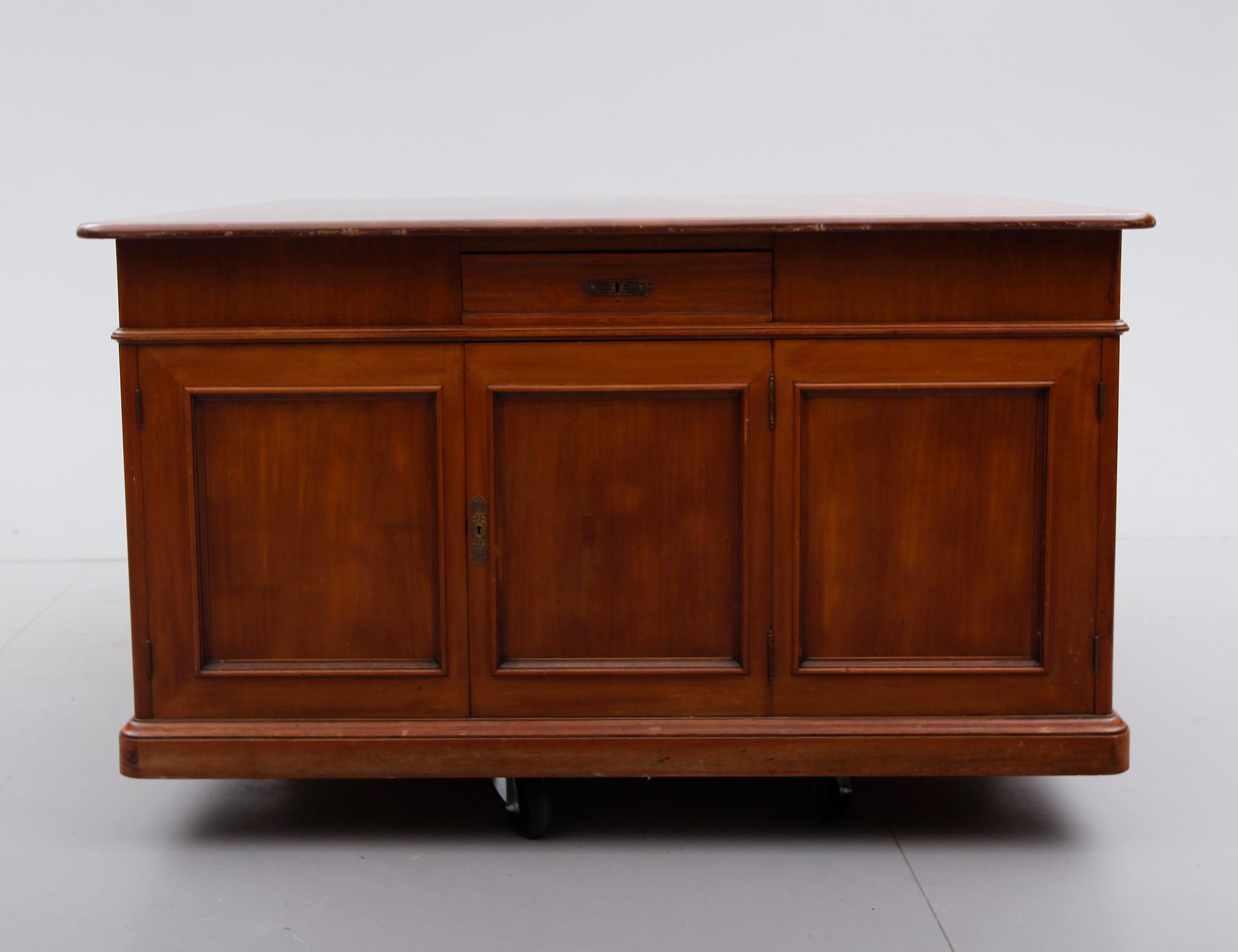 PARTNERDESK, tidigt 1900-tal, dubbelsidigt.