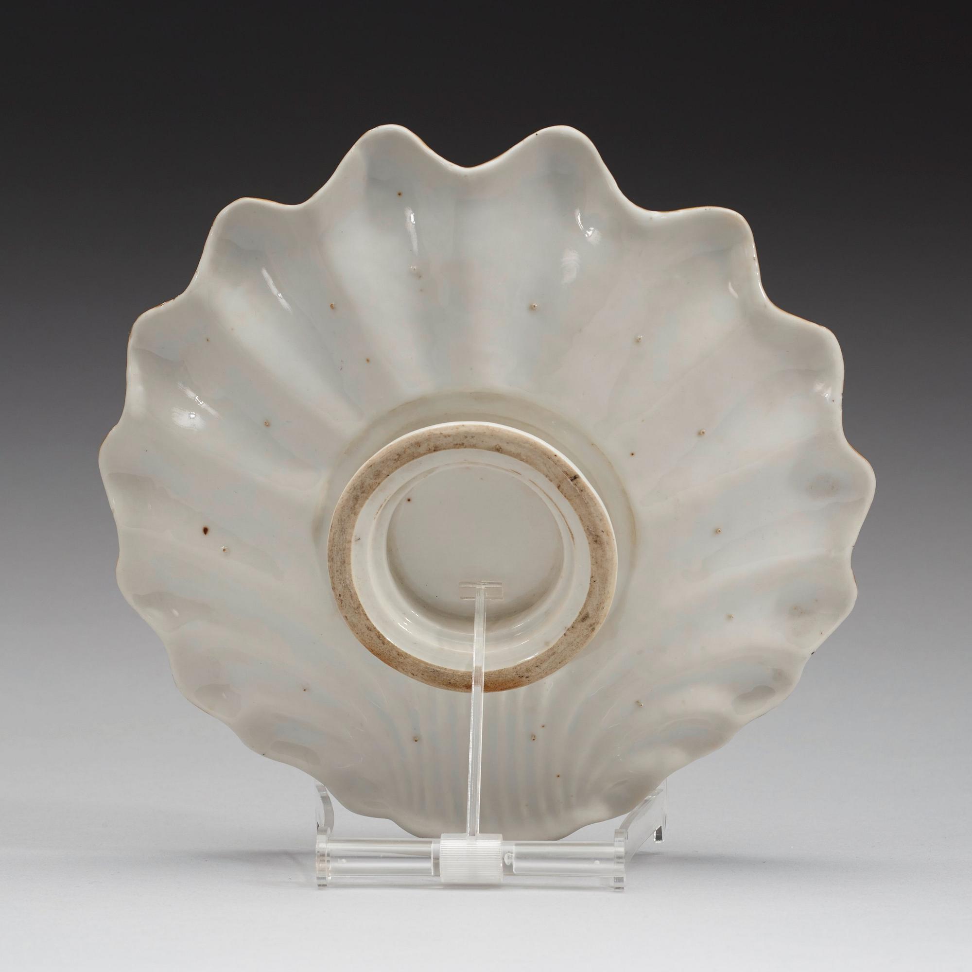 FAT MED STÄLL, kompaniporslin. Qingdynastin, Qianlong (1736-95).
