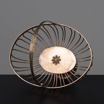 A late Gustavian bread basket, early 18th century.