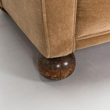 Märta Blomstedt, an 'Aulanko-model' armchair. Designed in 1939.