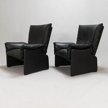 Vico Magistretti, a pair of 'Palmaria' armchairs for Cassina.
