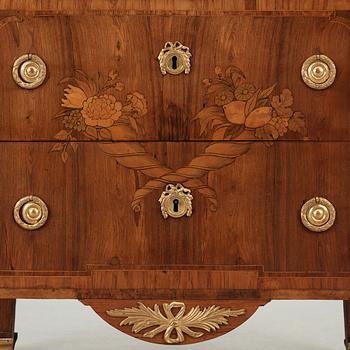 BYRÅ, av Gustaf Foltiern 1782 (mästare i Stockholm 1771-1804). Gustaviansk.