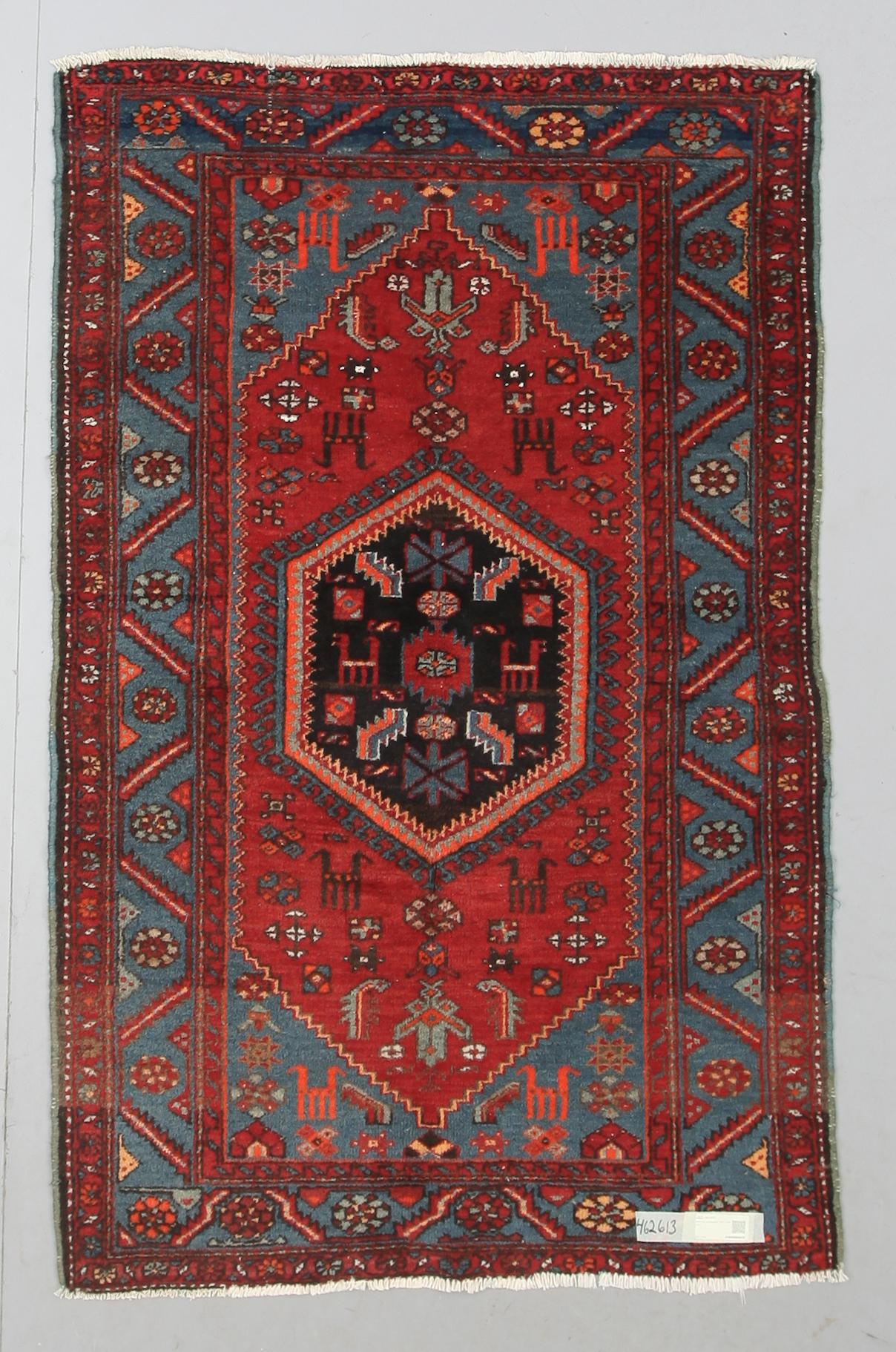 MATTA, orientalisk, ca 200 x 130 cm.