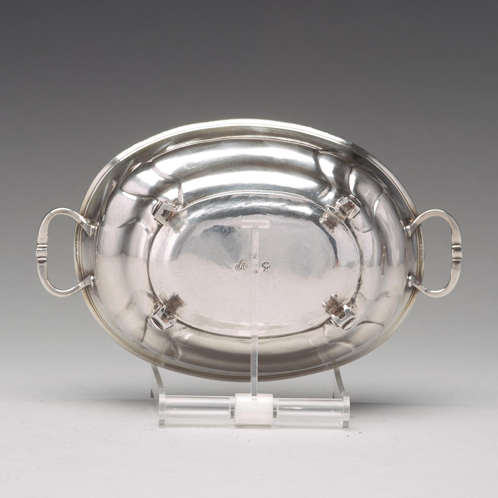 Arvid Castman, konfektskål, silver, Eksjö 1764. Senbarock/tidig rokoko.