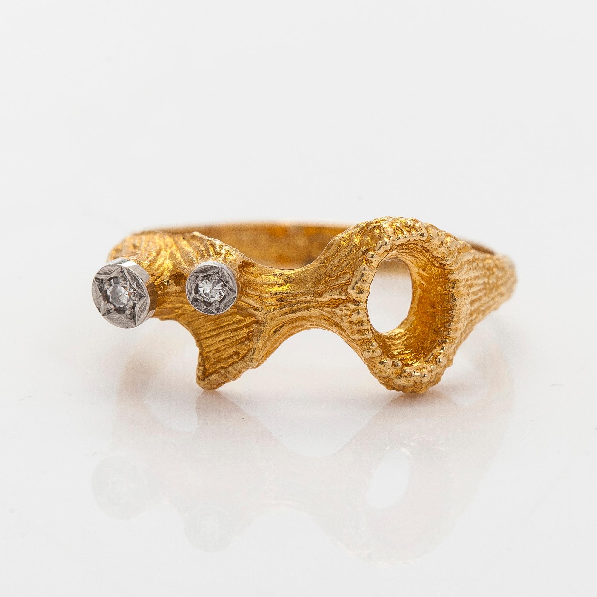 Björn Weckström, ring, "Diamant toppar", åttkantslipade diamanter, 18K guld, Lapponia 1973.