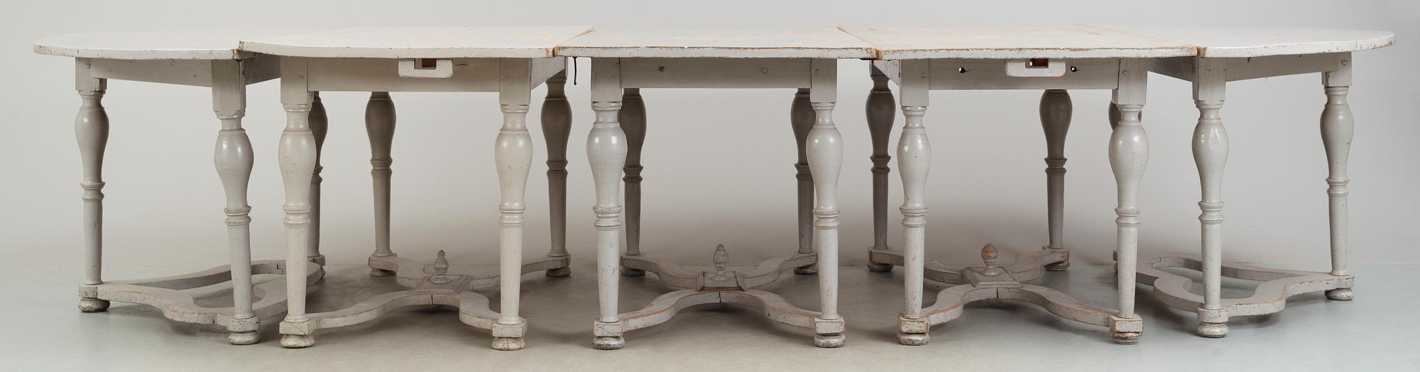 BORD, 5 delar, delvis barock, 1700-tal.
