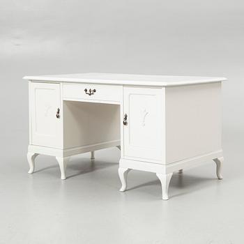 Desk, 20th century.