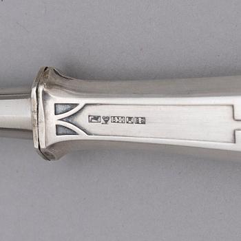 A 131-piece set of 'Suomi' silver cutlery, Suomen Kultaseppä oy/ Kultateollisuus oy, Turku 1927-1991.