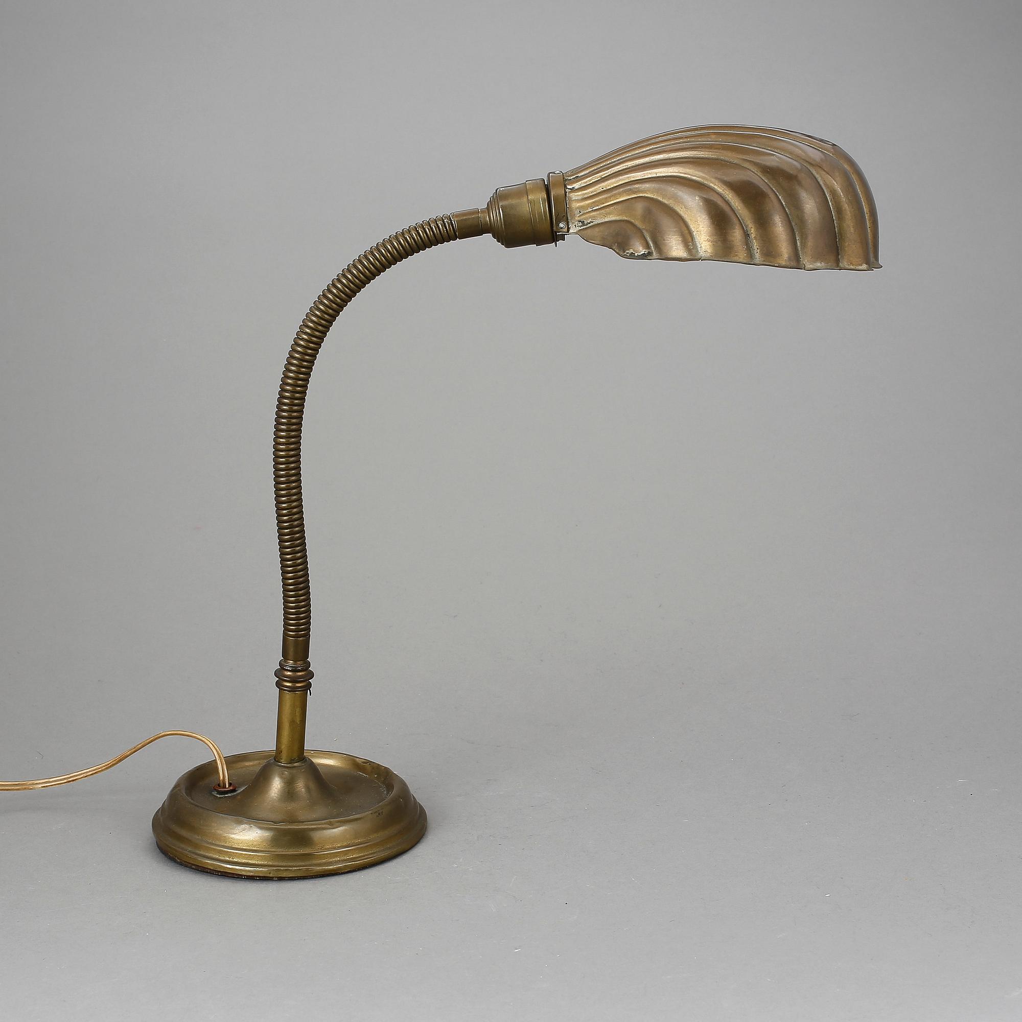 BORDSLAMPA, Art Deco, 1900-talets början.