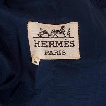 HERMÈS, a navy blue wool skirt. French size 40.