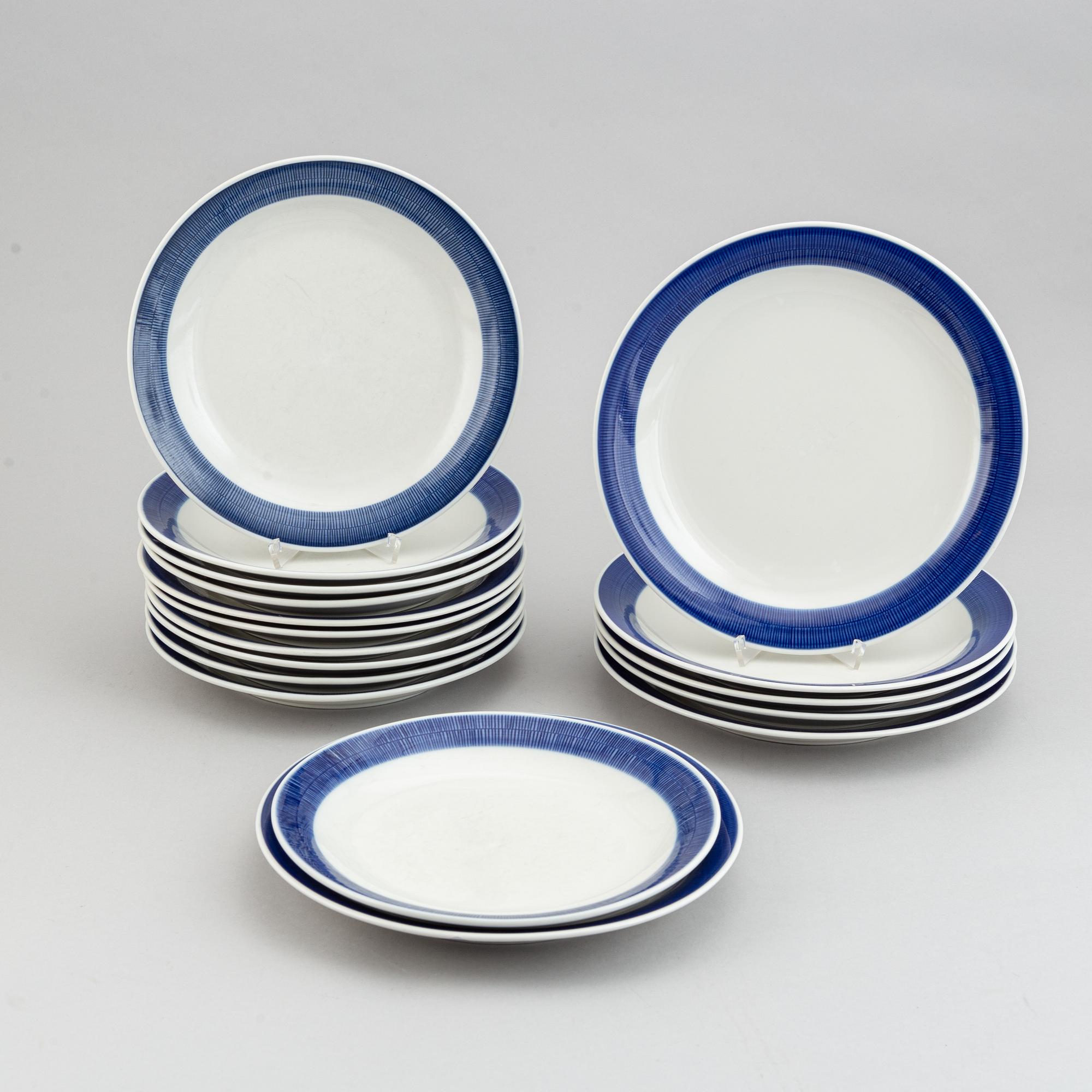 Hertha Bengtson, tallrikar, 44 st, "Koka", Rörstrand.