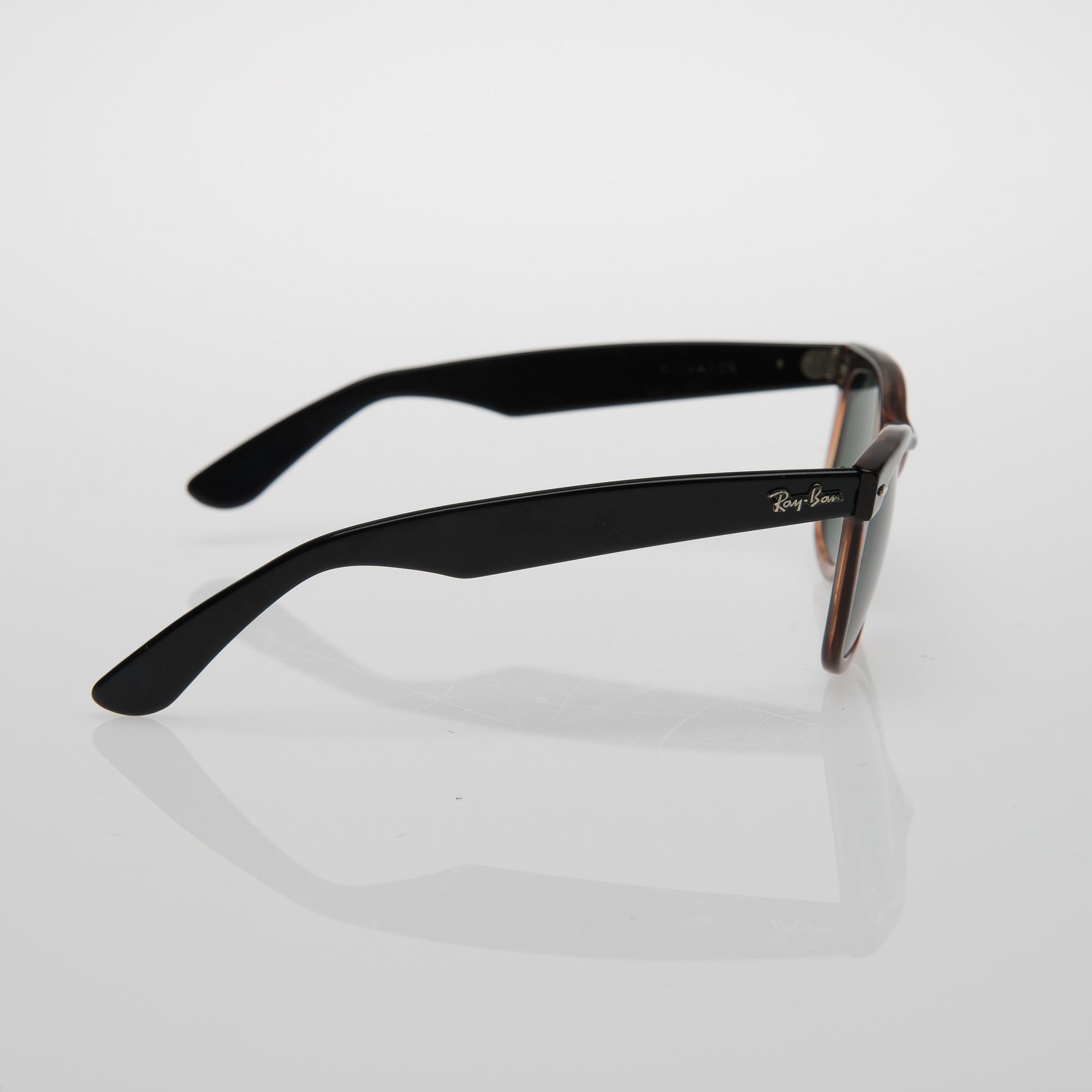 SOLGLASÖGON, "Wayfarer", Ray-Ban.