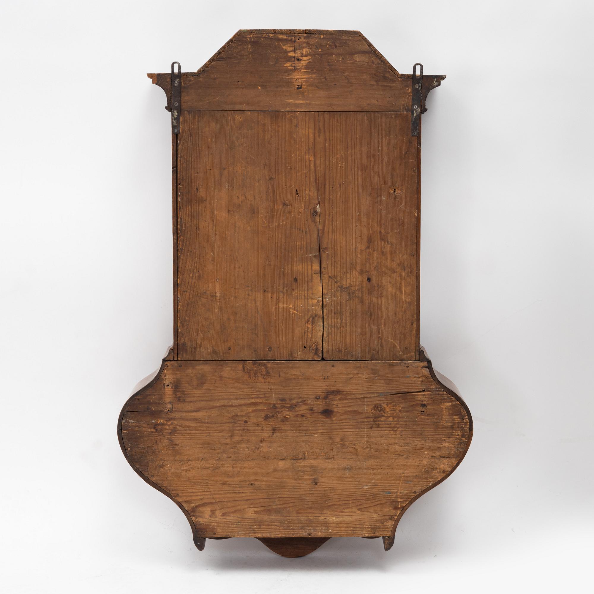 Väggskåp, rokoko, 1700-tal.