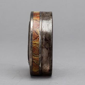 A SNUFF BOX WITH EROTIC SCENE. LATE 18TH CENTURY.