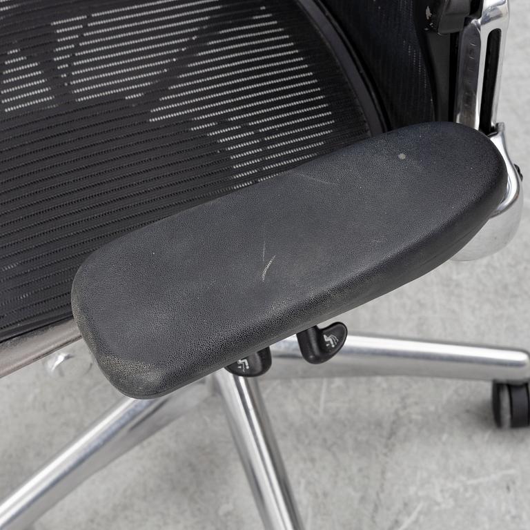 Don Chadwick and Bill Stumpf, office chair, 'Aeron', Herman Miller.