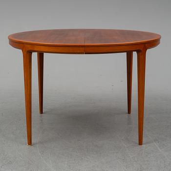 A set of table and chairs by Bertil Fridhagen for Bodafors.