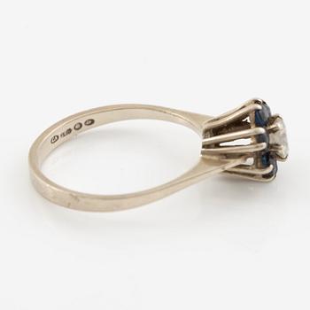 Ring 14K white gold with sapphires and a brilliant-cut diamond, Finland.