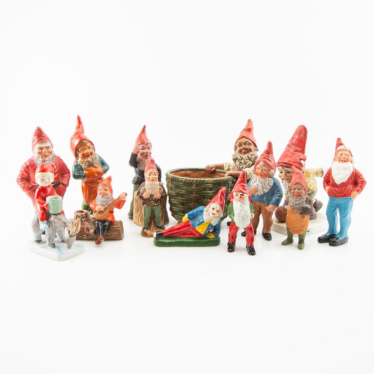 A collection of gnomes, 13 pieces mostly Germany, 20th century.