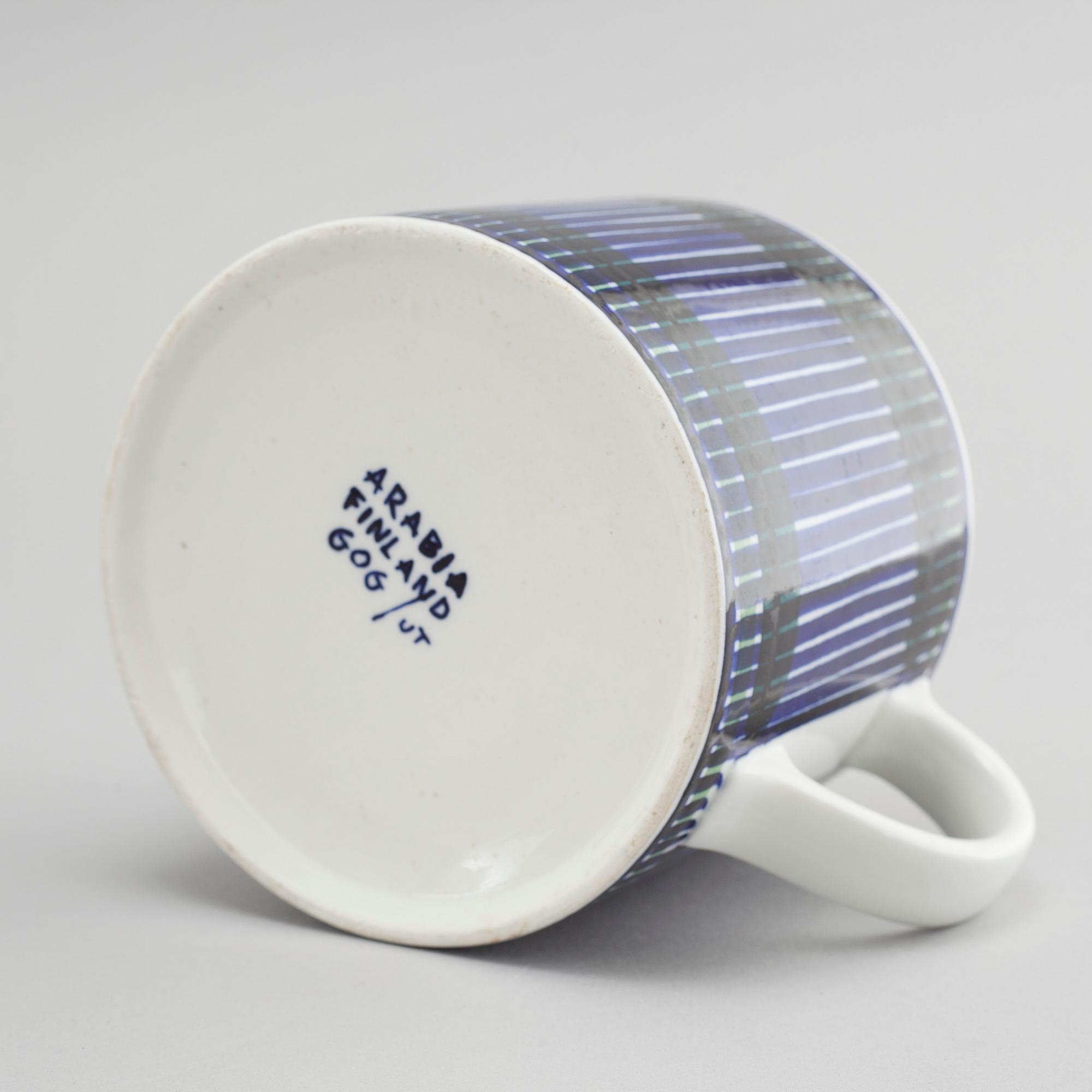 ULLA PROCOPÉ, 12+1 delar porslin, "Valencia", Arabia, Finland. 1900-talets andra hälft.