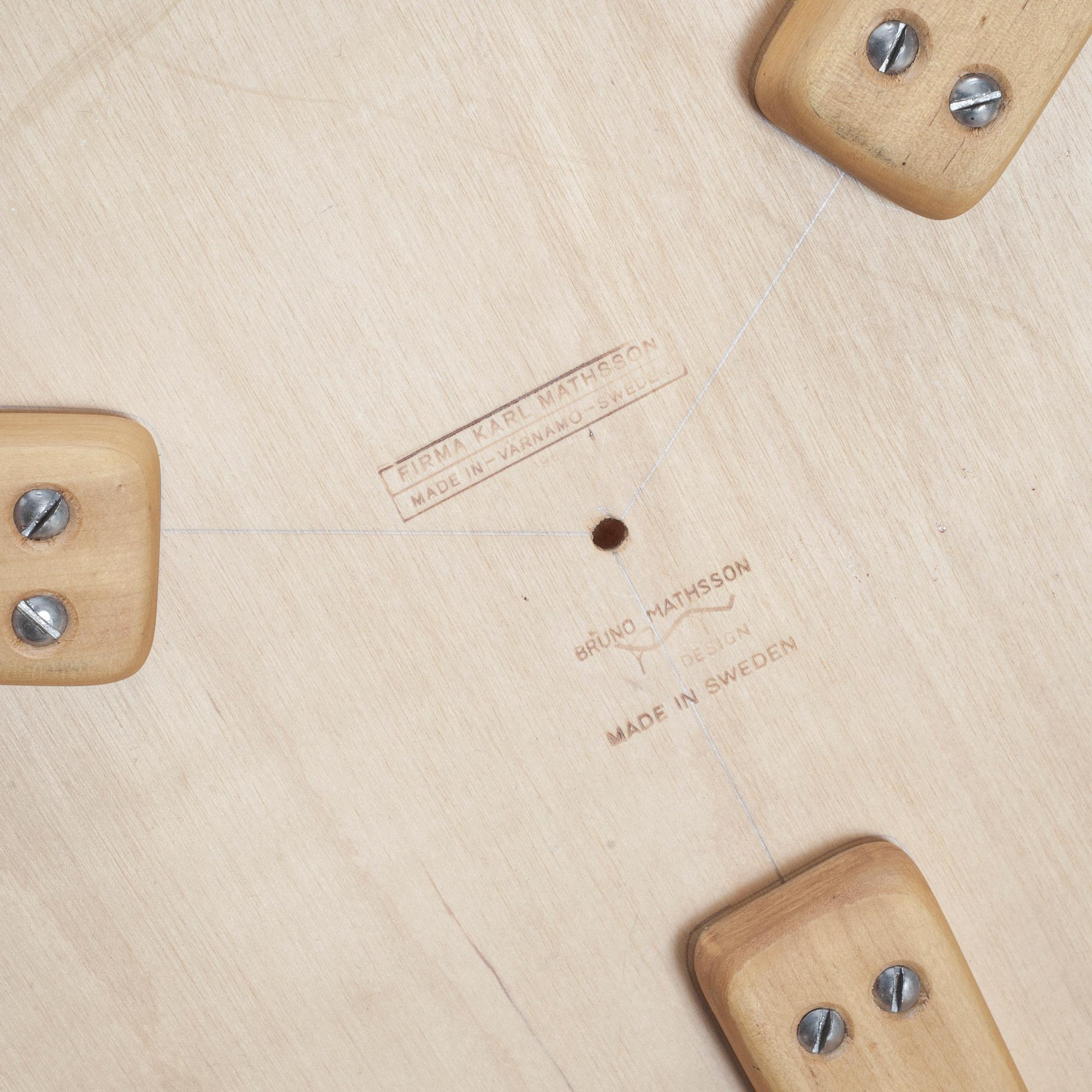 BORD, ett par,  "Annika", design Bruno Mathsson, Firma Karl Mathsson, Värnamo.