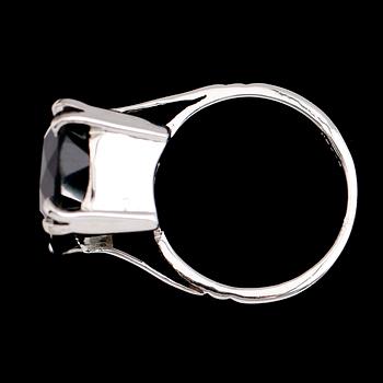 RING, silver, med ametist.