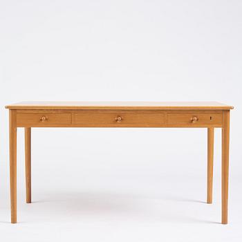 Hans J Wegner, skrivbord, modell "PP-305", PP Möbler, Danmark.