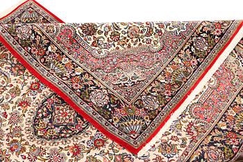 A Quum rug, c. 204 x 134 cm.