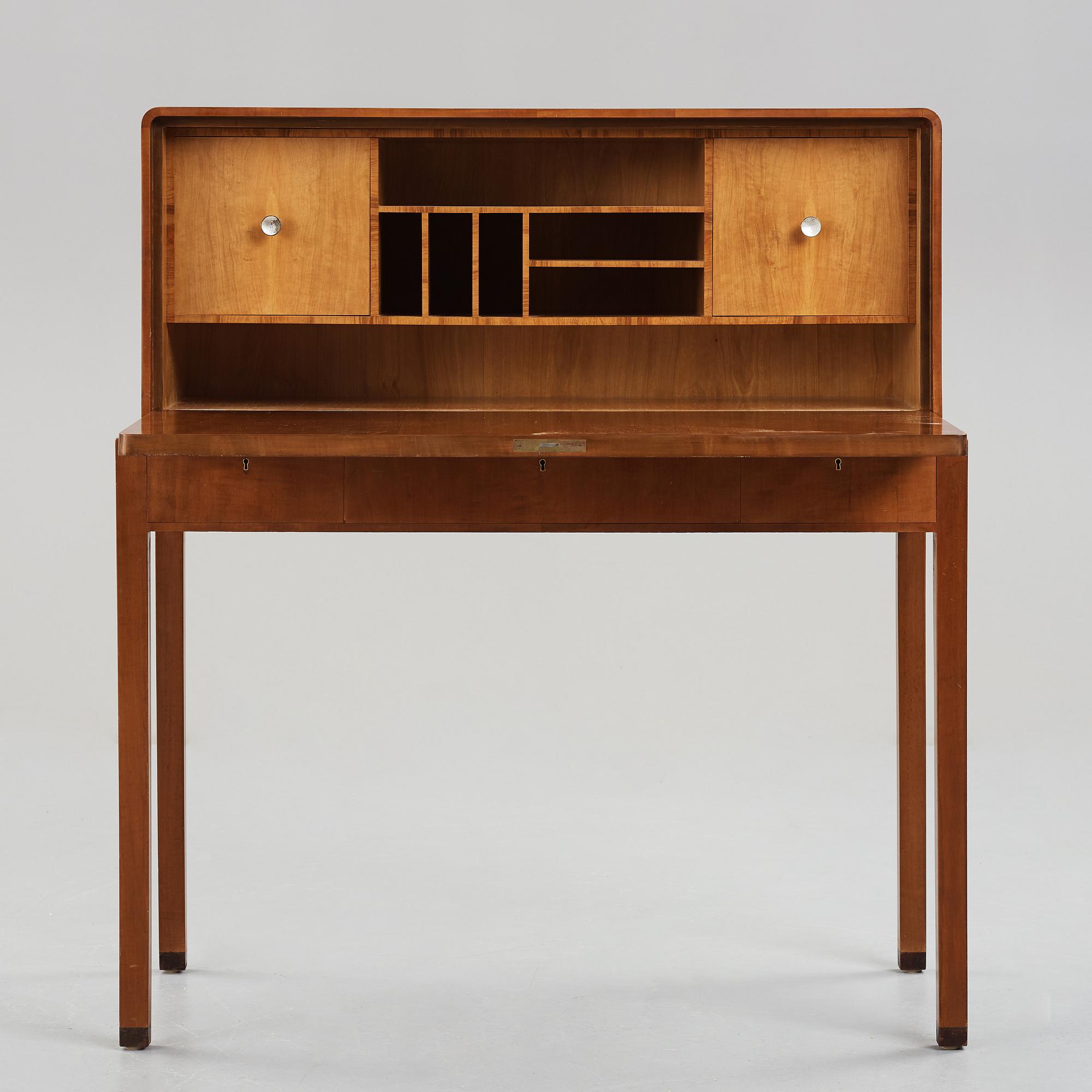 Axel Larsson, sekretär, snickarmästare A. Th. Olsson för Stockholms Hantverksförening, 1930-tal.