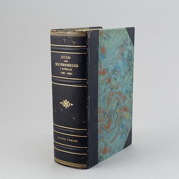 Book, Gustaf upmark, 'Guld- och Silversmeder i Sverige 1520-1850", Stockholm, Alb. Bonniers Boktryckeri 1943.