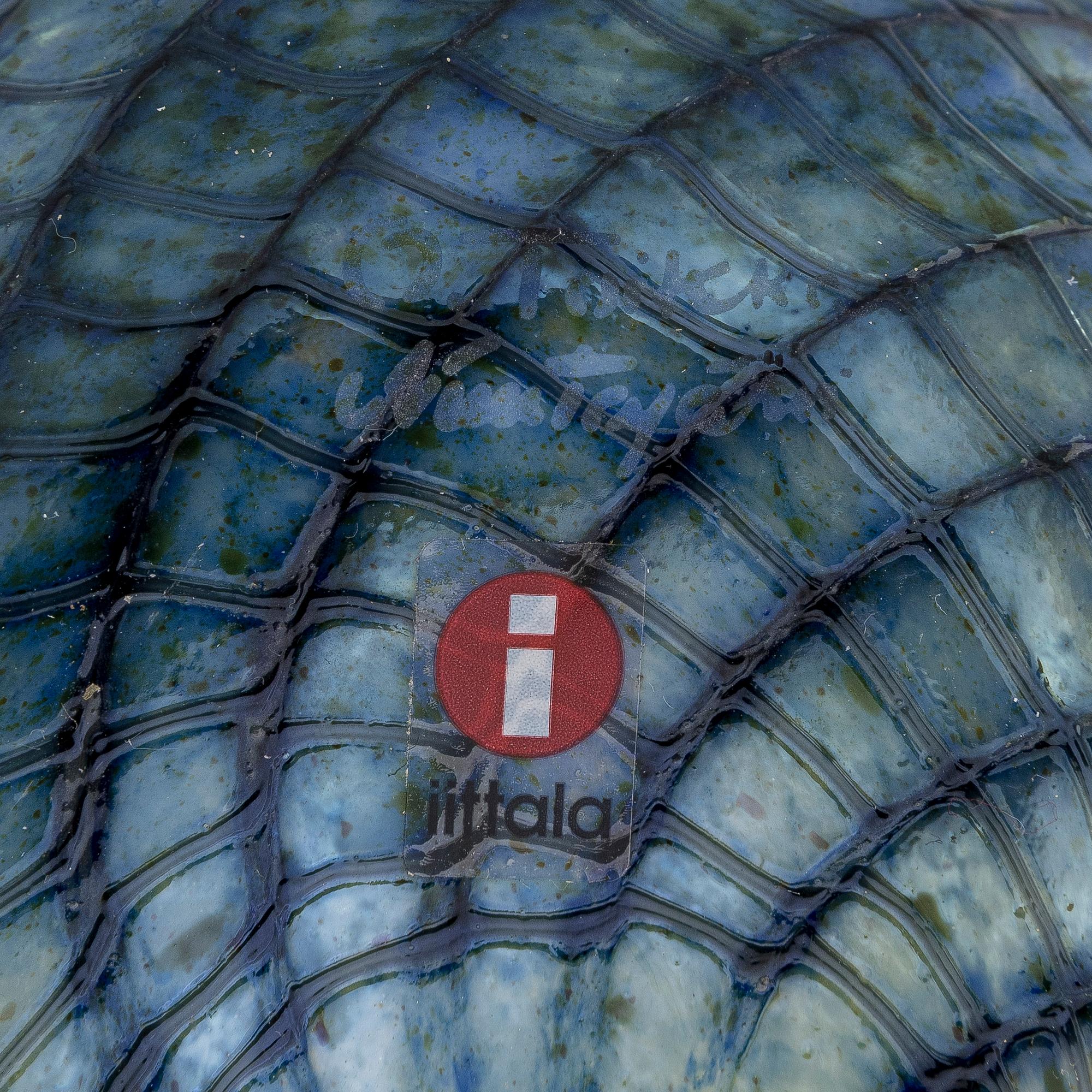 Oiva Toikka, A glass bird, 'Rusee grebe', signed O. Toikka Nuutajärvi.