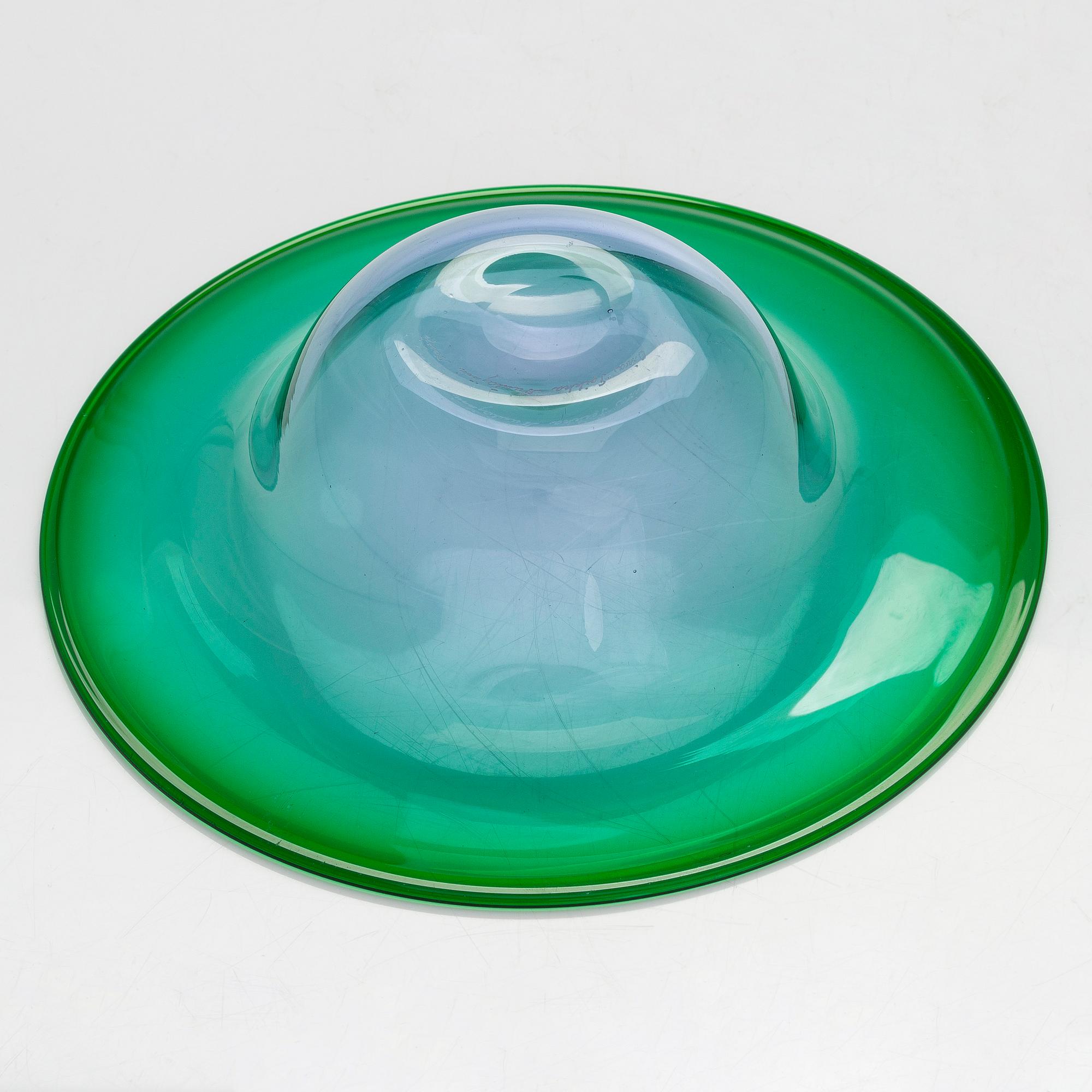 Oiva Toikka, bowl, signed Oiva Toikka, Nuutajärvi, Notsjö.