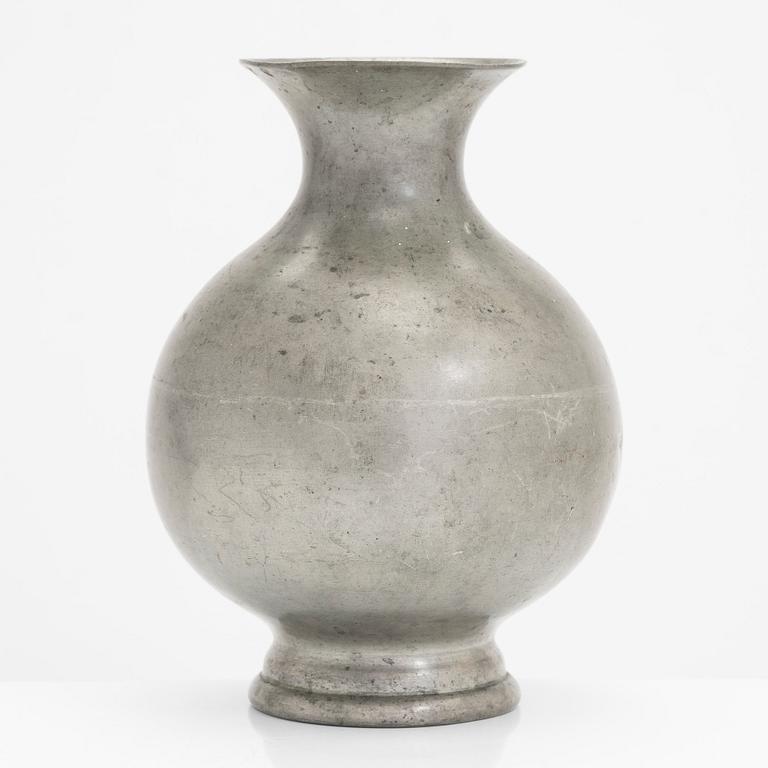 Firma Svenskt Tenn,  a pewter vase, Stockholm 1934.