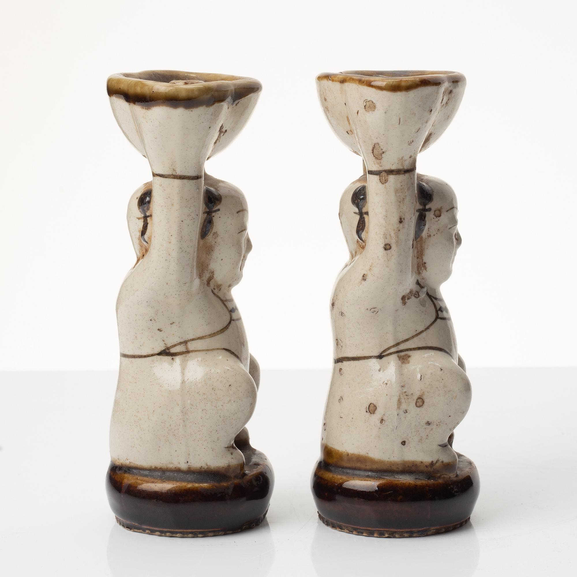 Rökelsehållare, två stycken, keramik. Qingdynastin,