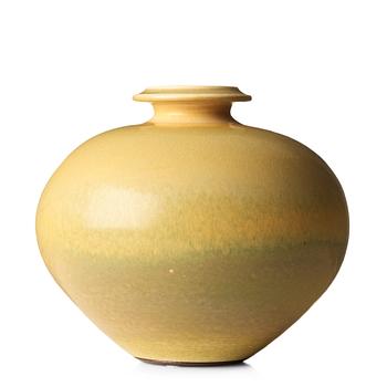 Berndt Friberg, a stoneware vase, Gustavsberg studio, Sweden 1973.